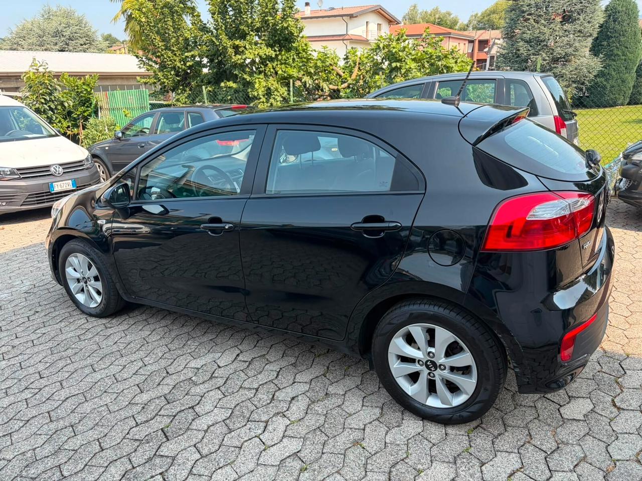 Kia Rio 1.1 CRDi 5p. Active*EURO6*NEOPATENTATI