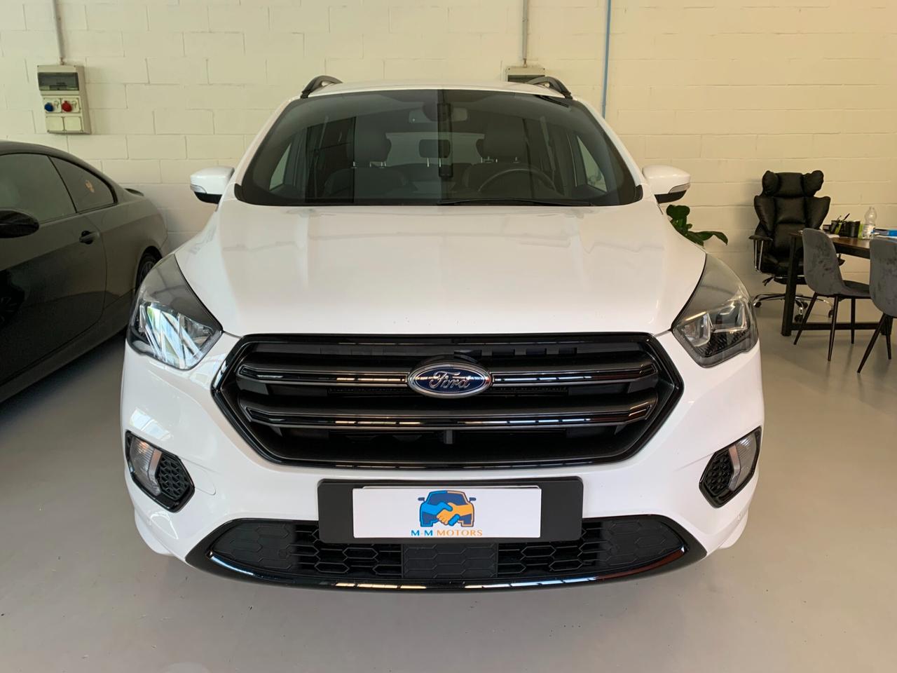 Ford Kuga 1.5 TDCI 120 CV S&S 2WD ST-Line