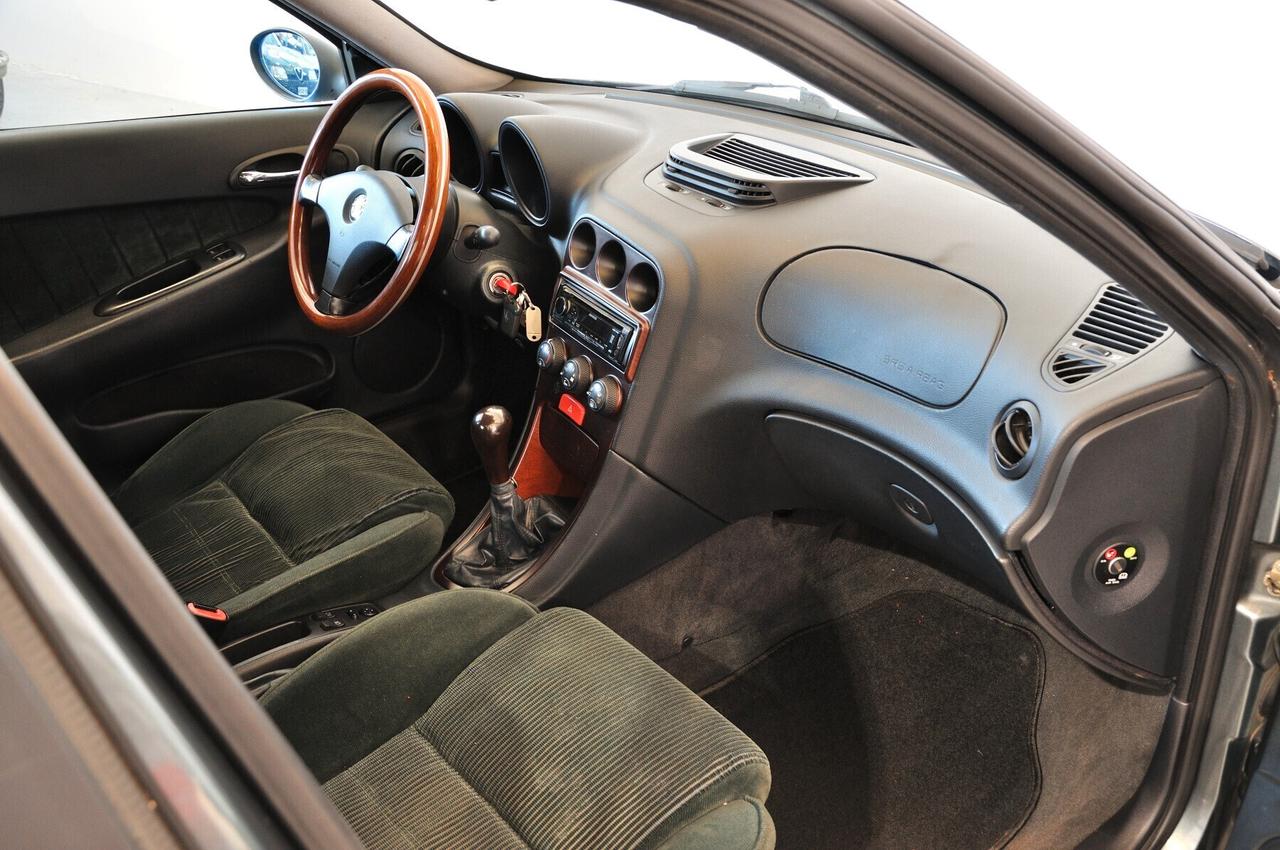 Alfa Romeo 156 1.8i 16V Twin Spark cat