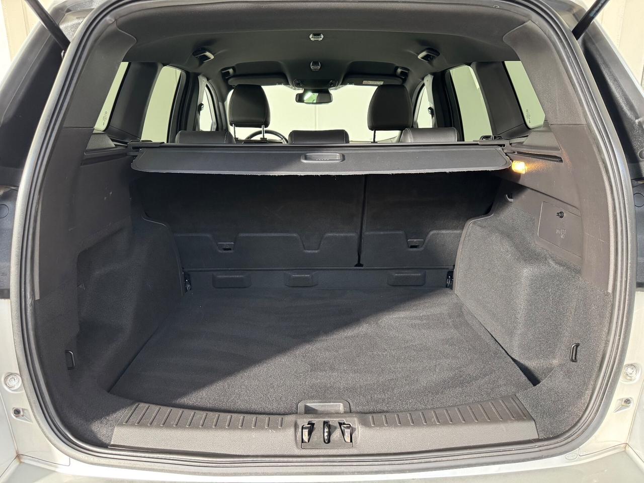 Ford Kuga 2.0 TDCI 150 CV S&S 2WD ST-Line PROMO!