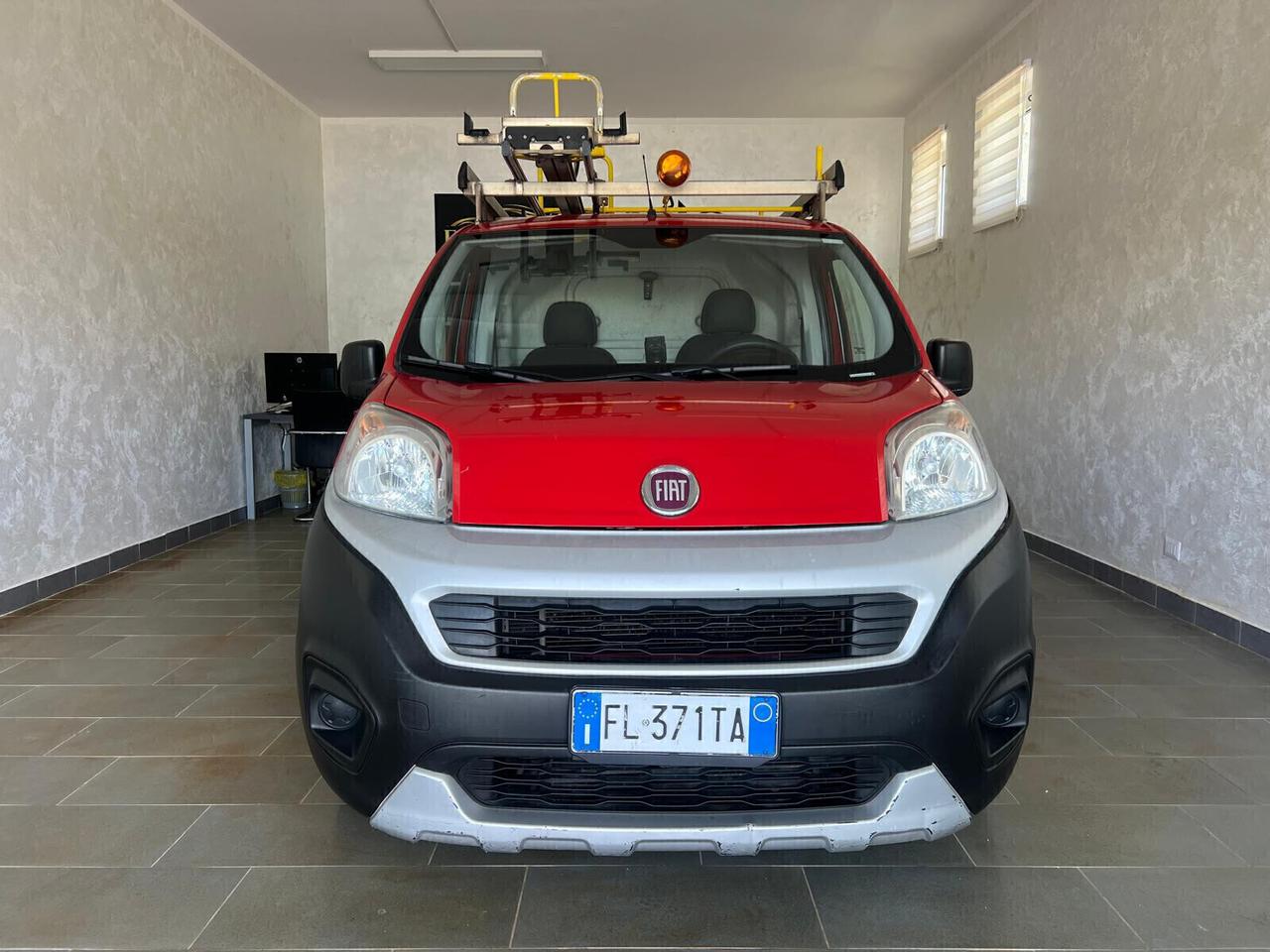 Fiat Fiorino 1.3 MJT 95CV Cargo Adventure 2017
