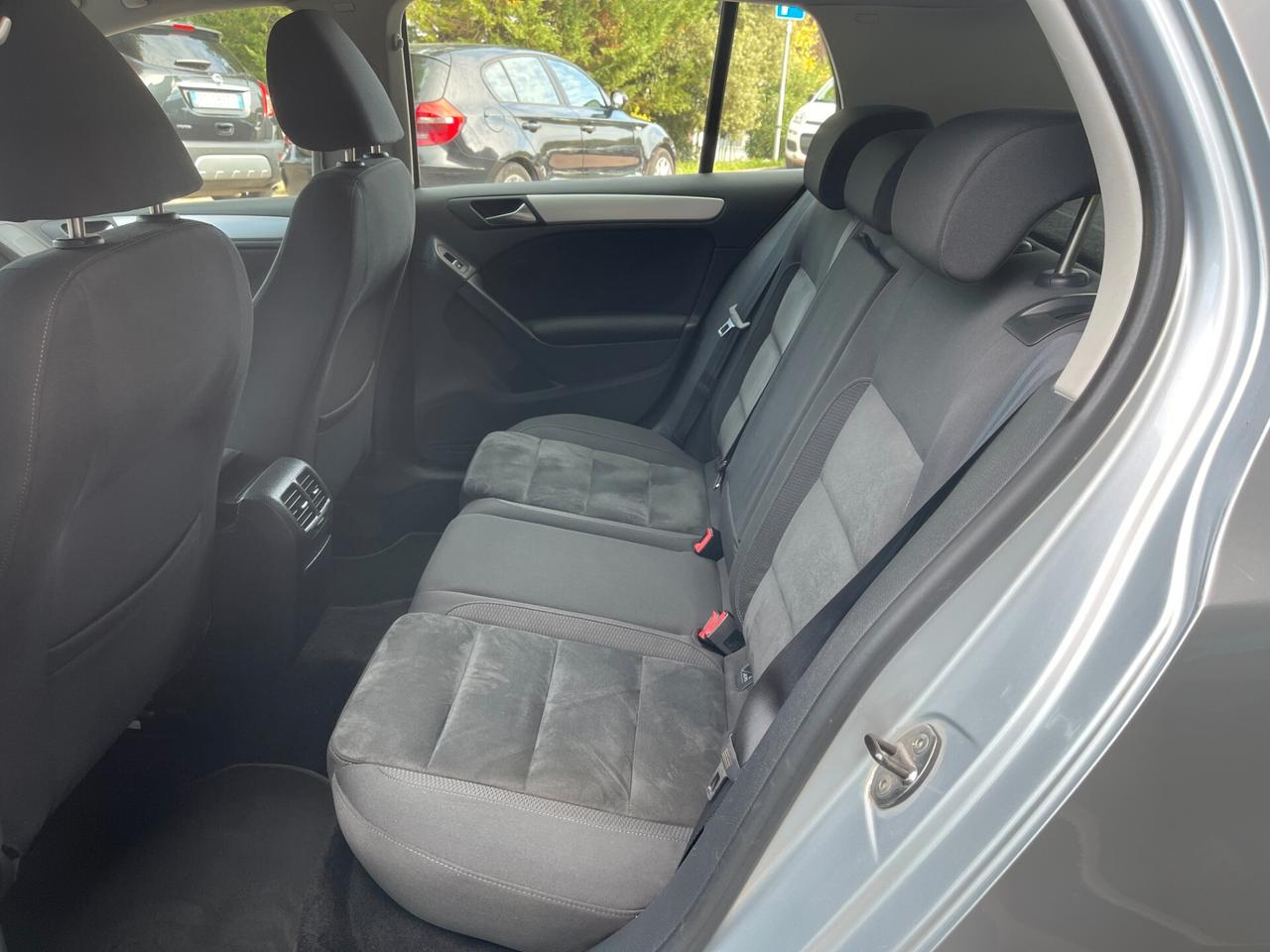 Volkswagen Golf 1.6 TDI DPF 5p. Highline NEO PATENTATI