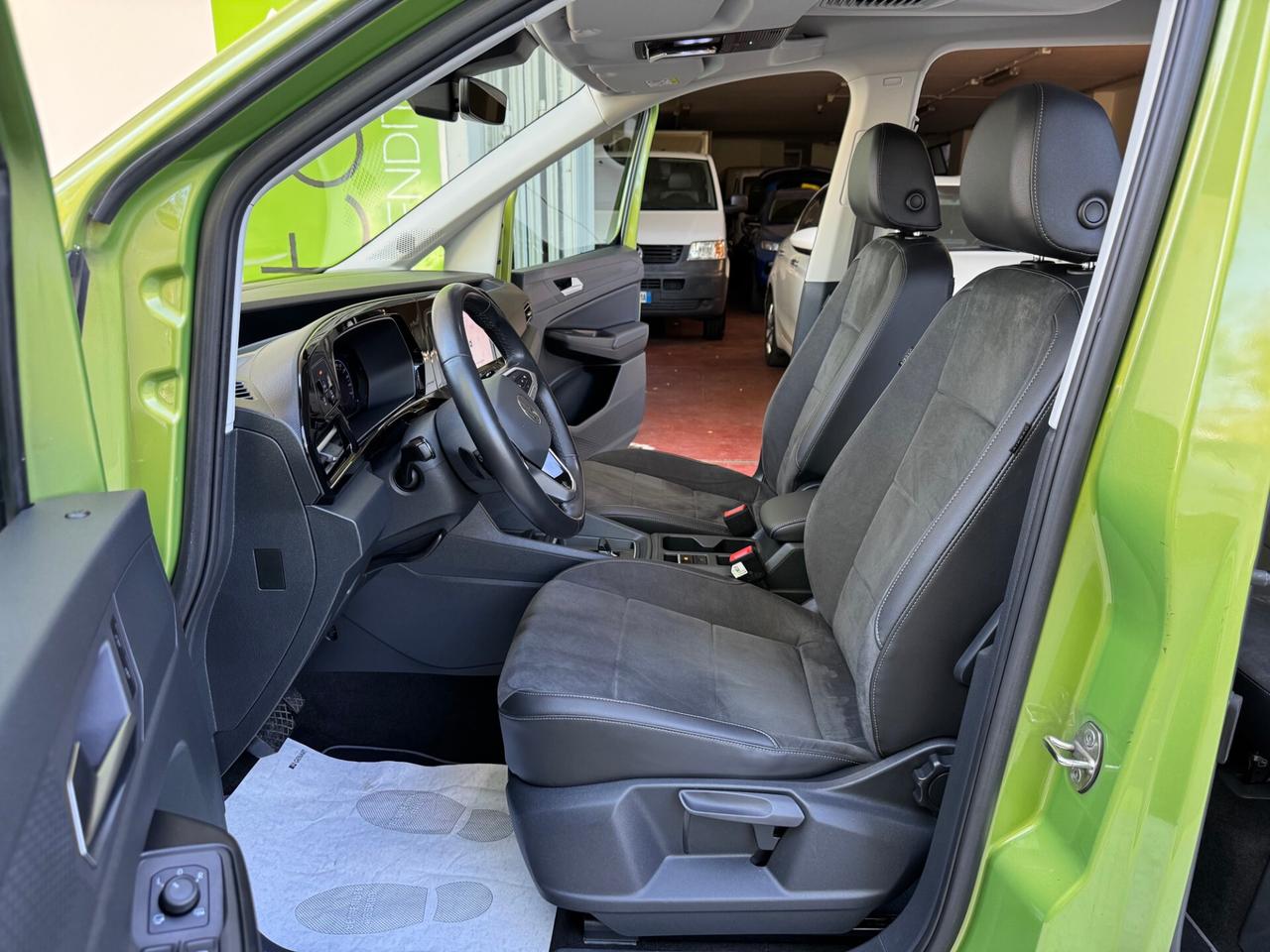 Volkswagen Caddy 1.5 TSI DSG STYLE GARANZIA 24MESI