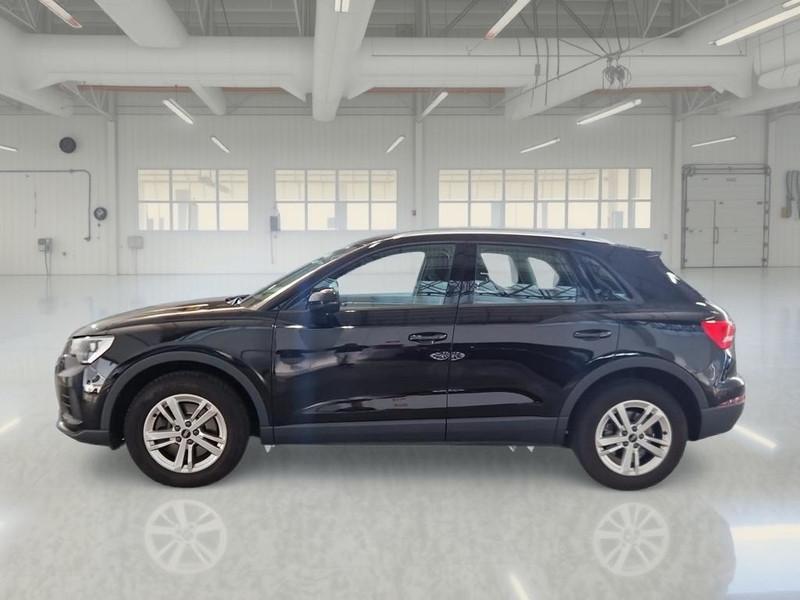 AUDI Q3 40 TDI quattro S tronic Business