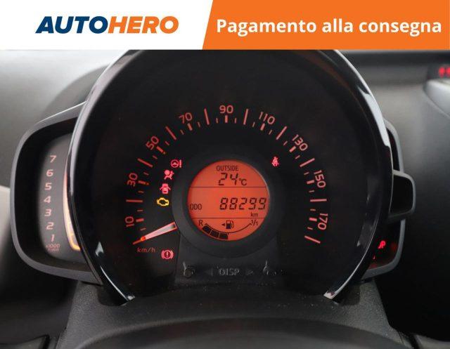 TOYOTA Aygo 1.0 VVT-i 69 CV 5 porte x-play TSS