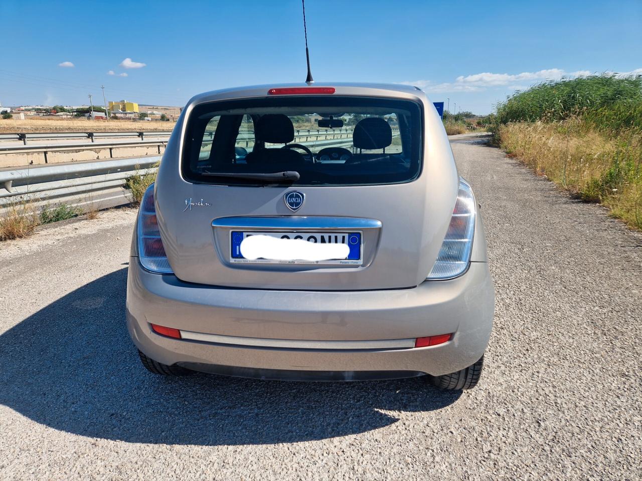 Lancia Ypsilon 1.2 Argento