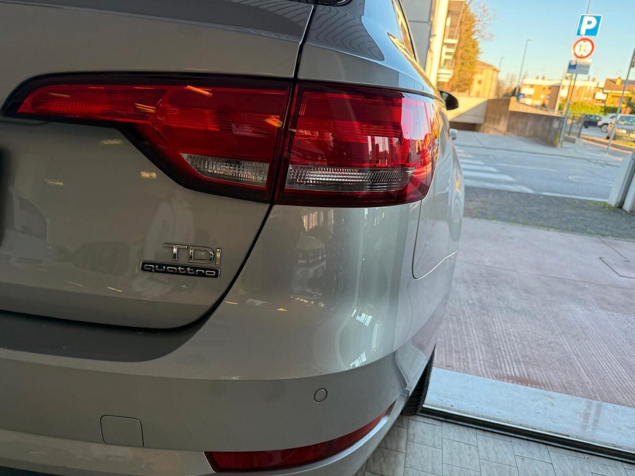 A4 Avant 2.0 TDI 190 CV quattro S tronic Business Sport (140 kw) Gancio Traino