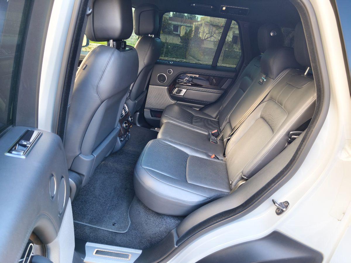 LAND ROVER Range Rover Vogue LWB 3.0 SDV6