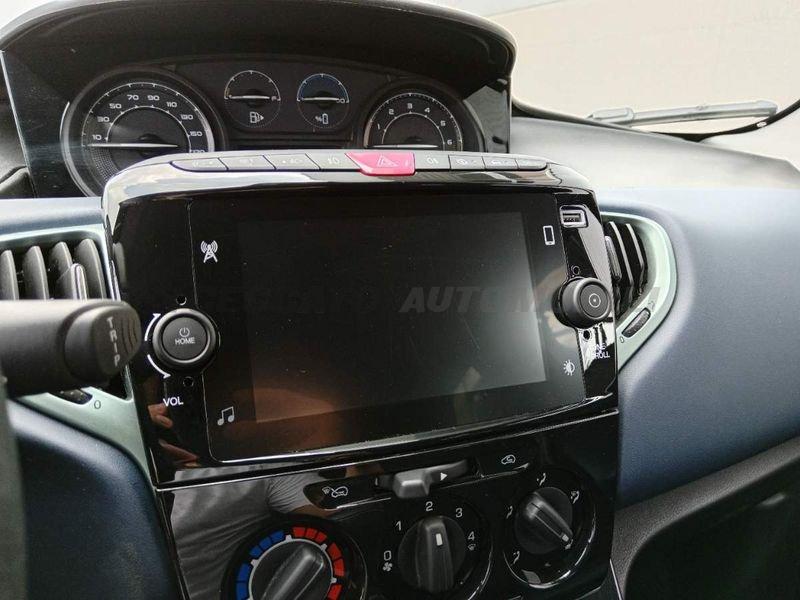 Lancia Ypsilon Ypsilon 1.0 firefly hybrid Platino s&s 70cv