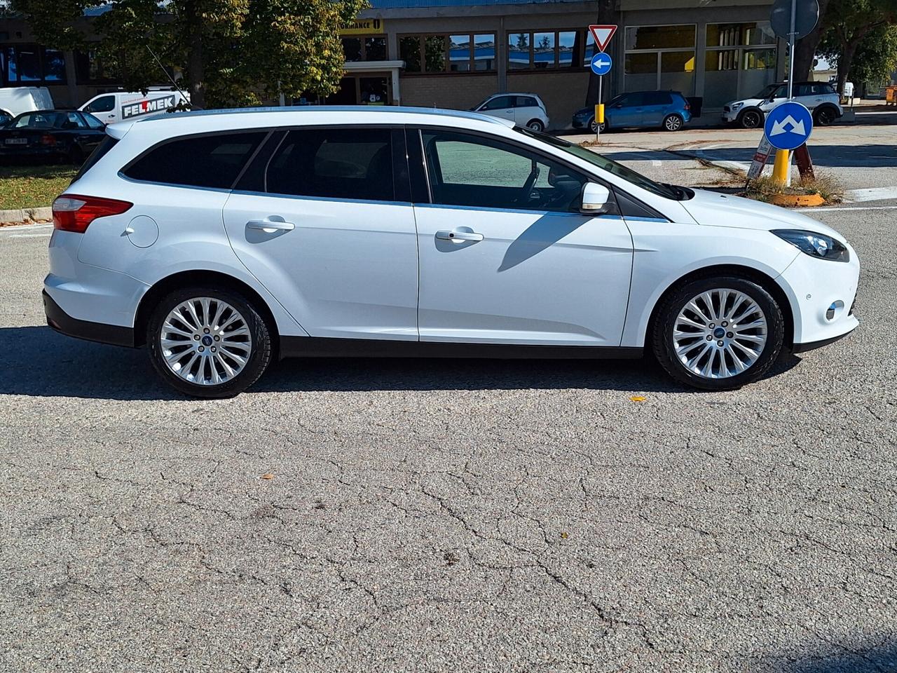 Ford Focus 1.6 TDCi 95 CV SW Titanium NEOPATENTATI 6MARCE 165.0000KM