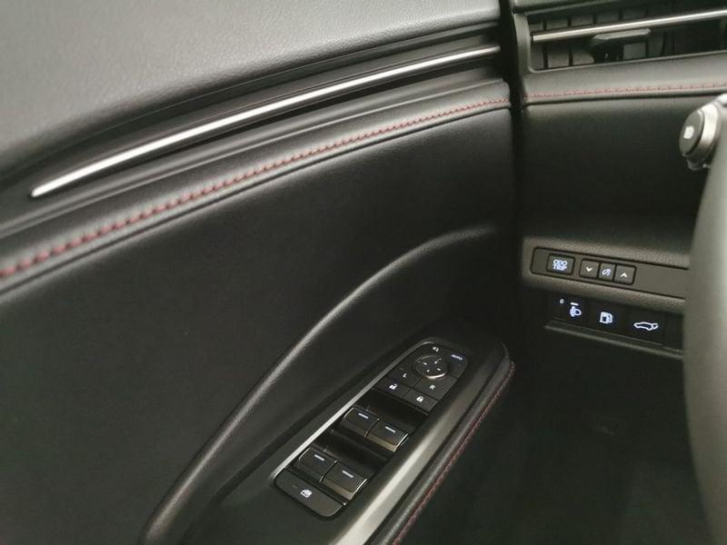 Lexus LBX 1.5 hybrid Emotion 2wd