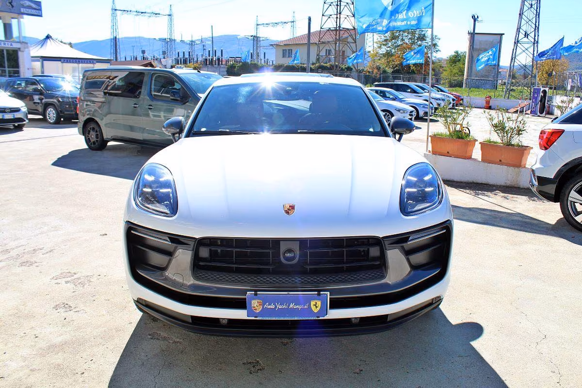 PORSCHE - Macan - 2.0 T 265cv pdk