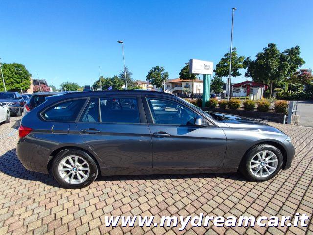 BMW 318 d Touring Advantage