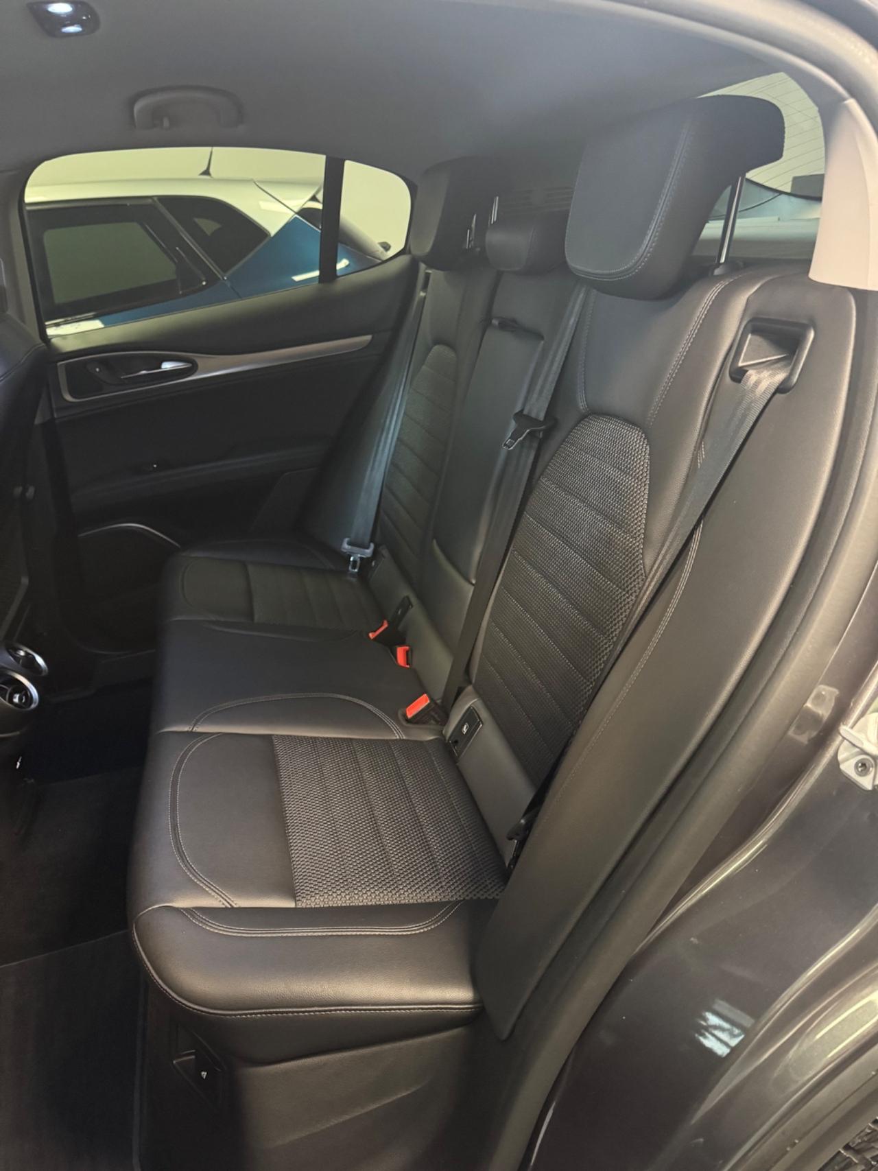 Alfa Romeo Stelvio 2.2 Turbodiesel 210 CV Q4 Super