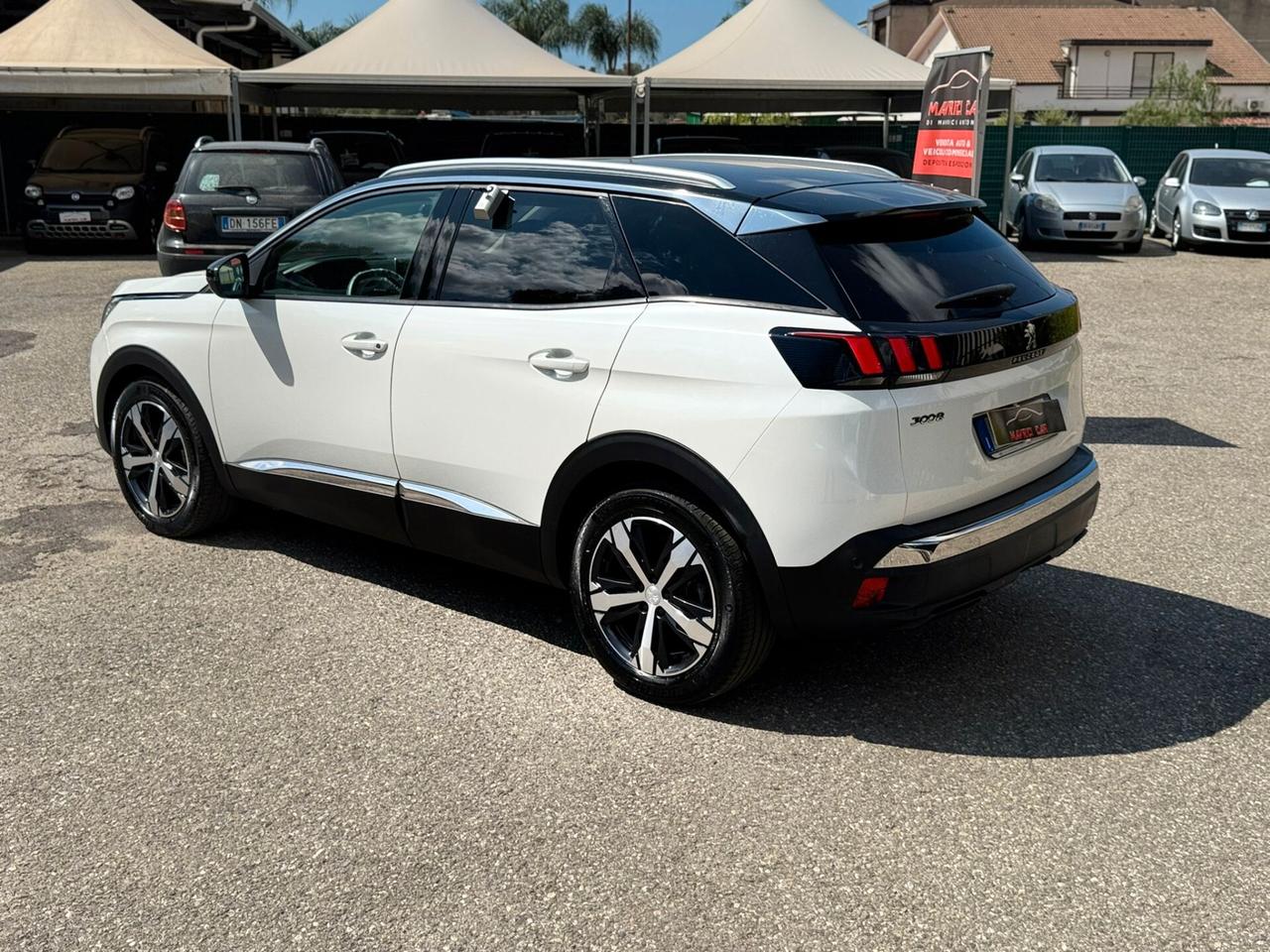 Peugeot 3008 BlueHDi 130 S&S EAT8 Allure