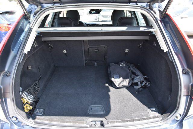 VOLVO XC60 D4 Geartronic Inscription *Sedili risc.,Navi*
