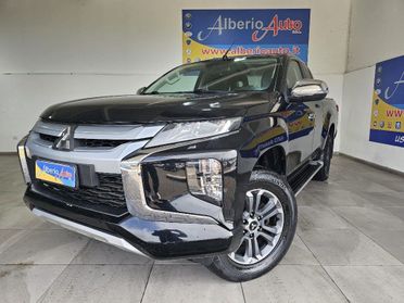 Mitsubishi L200 2.3 D Club Cab 4x4 Super Select Intense +IVA