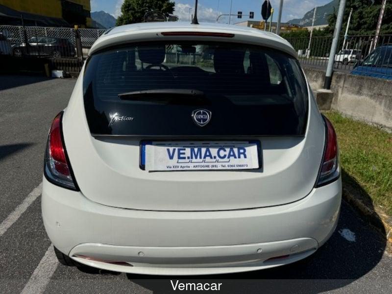Lancia Ypsilon 1.2 gold 69 CV 5P Solo km 45.300! ok neop!!