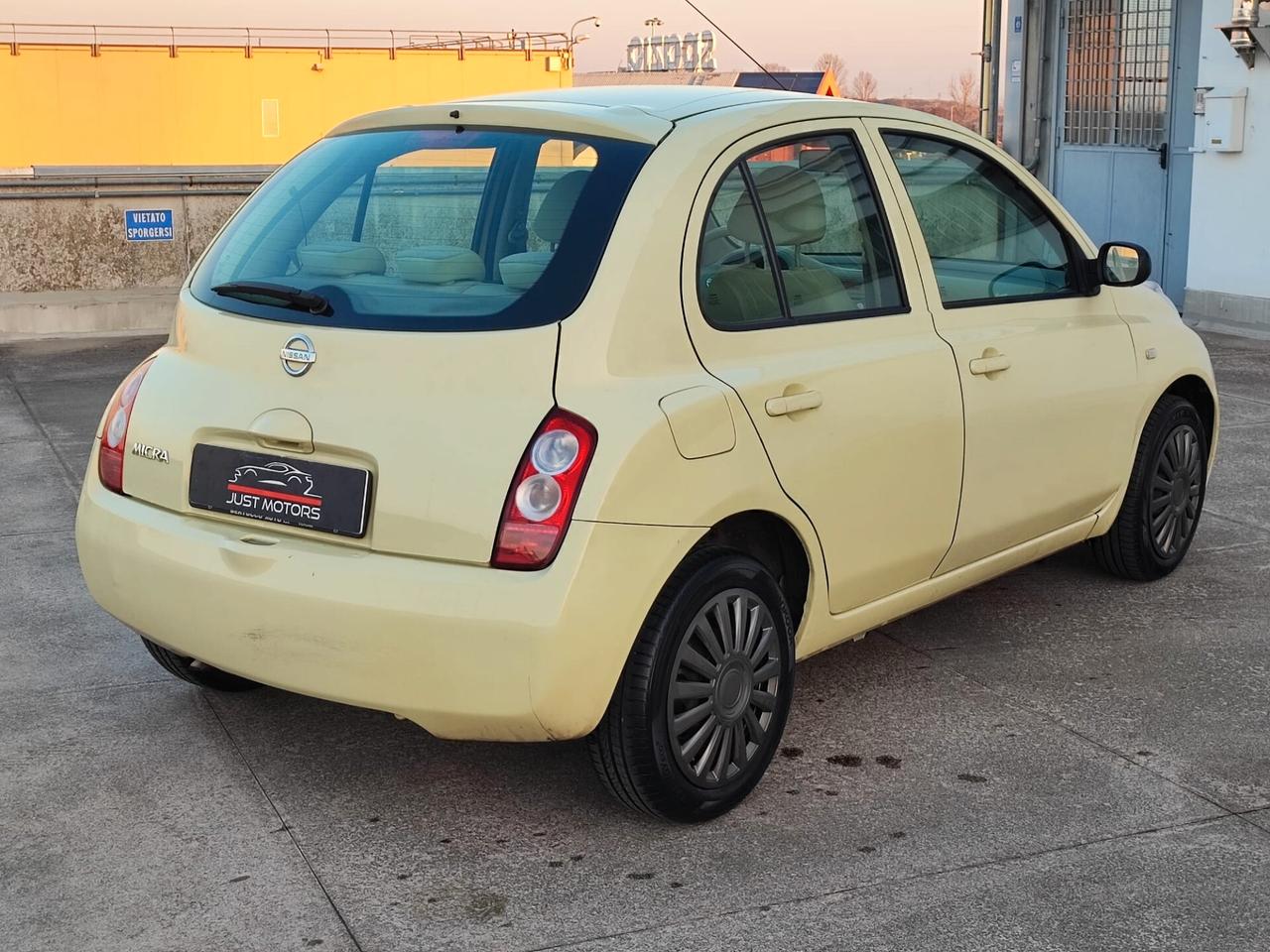 Nissan Micra 1.2 16V 5 porte Acenta