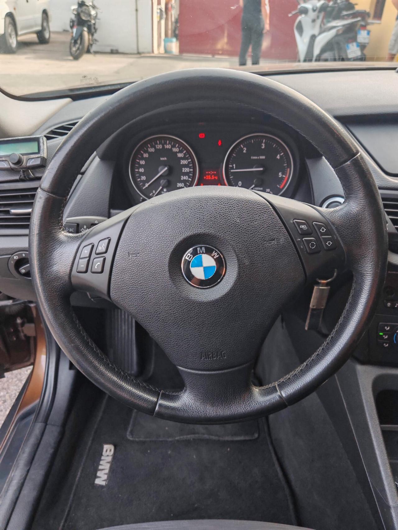 Bmw X1 xDrive20d Attiva