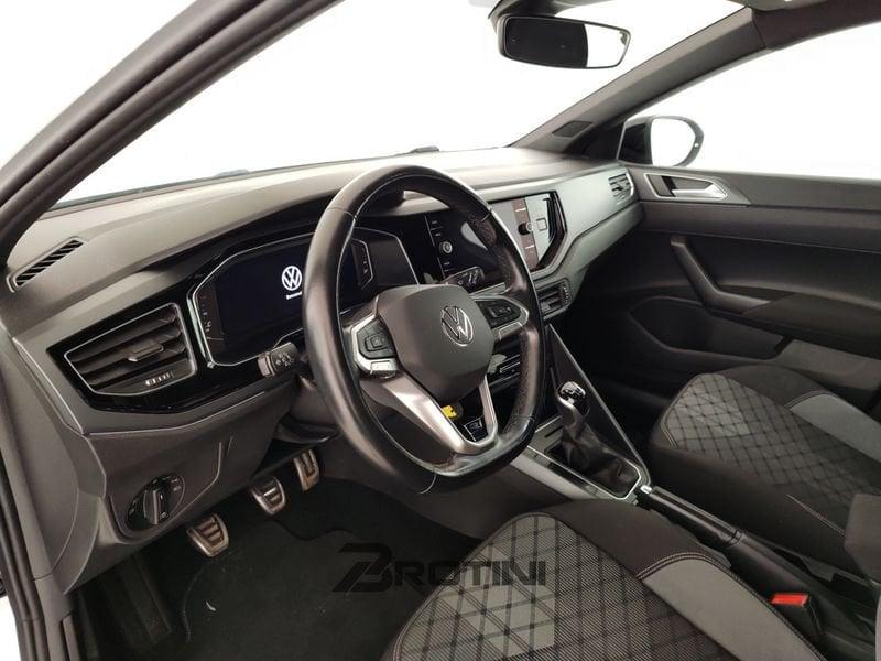 Volkswagen Taigo Taigo 1.0 tsi R-Line 110cv