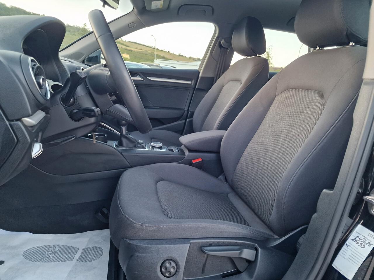 Audi A3 SPB 30 TDI Admired 116 CV S-Line KM 26000