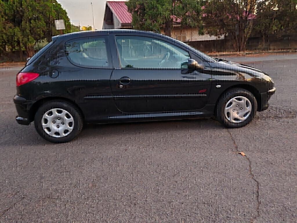 Peugeot 206 1.4 Diesel Hdi anche per neo patentati
