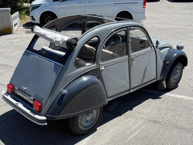 Citroen 2CV 6 Special "Charleston Style"
