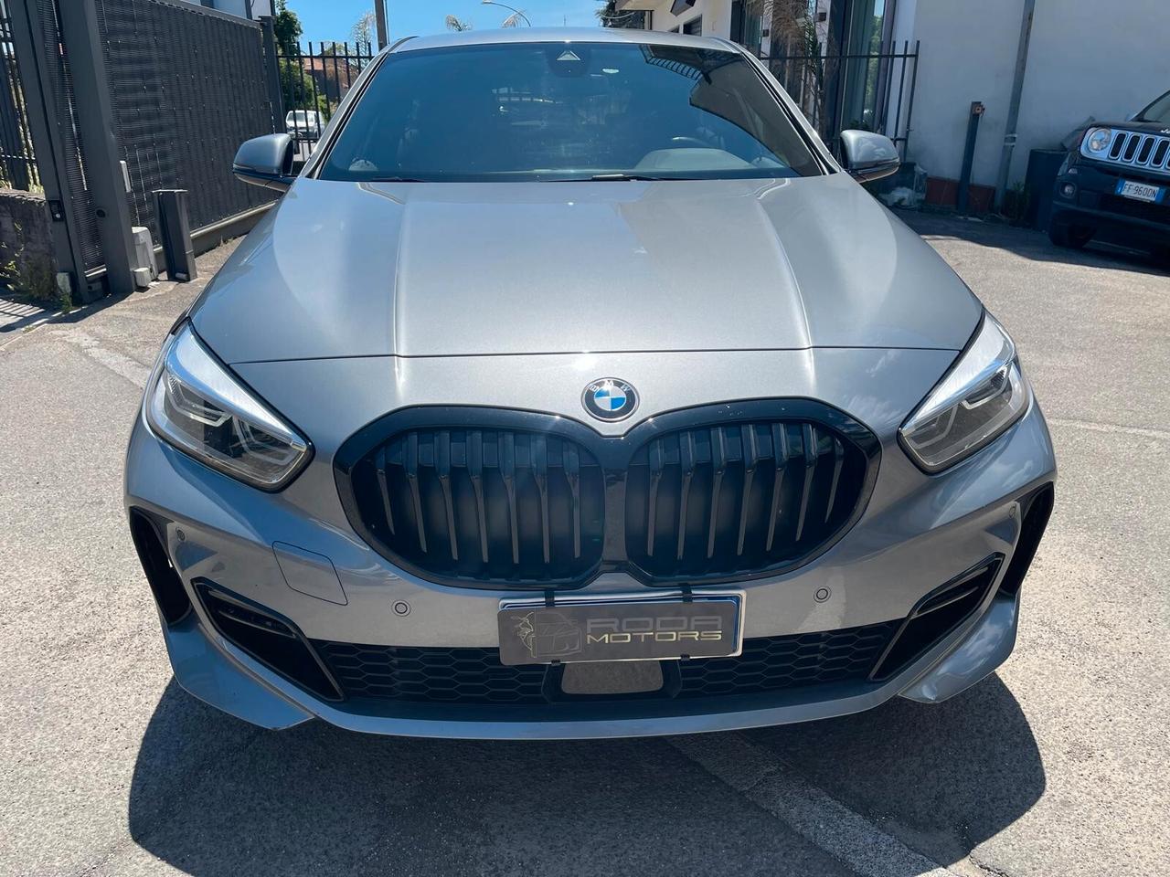 Bmw 118d 5p. Msport