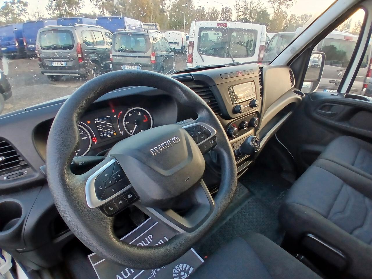 Iveco Daily 35S12V 2.3 HPT PC-TM Furgone