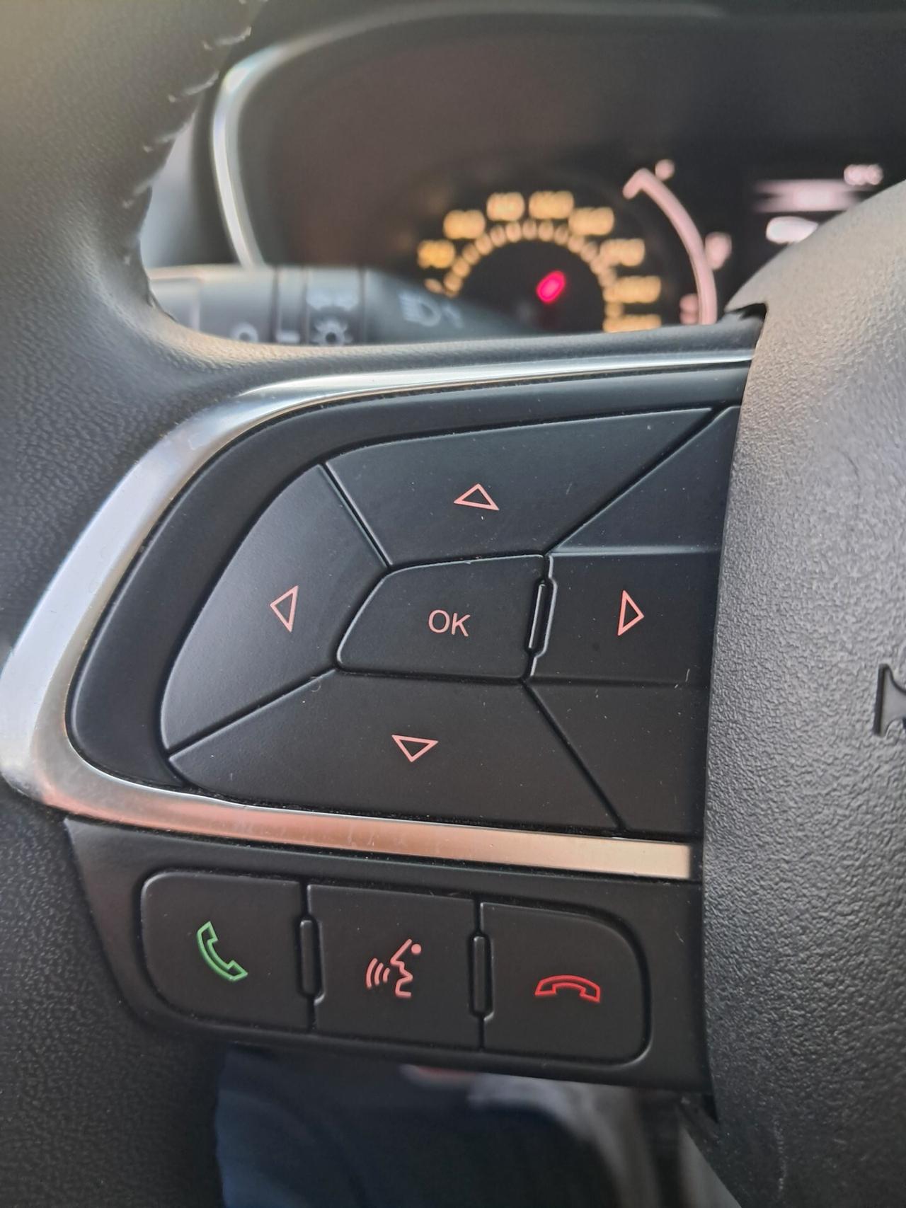 Fiat Tipo 1.6Mtj 120cv-Lounge*NAVI*LED*CRUISE