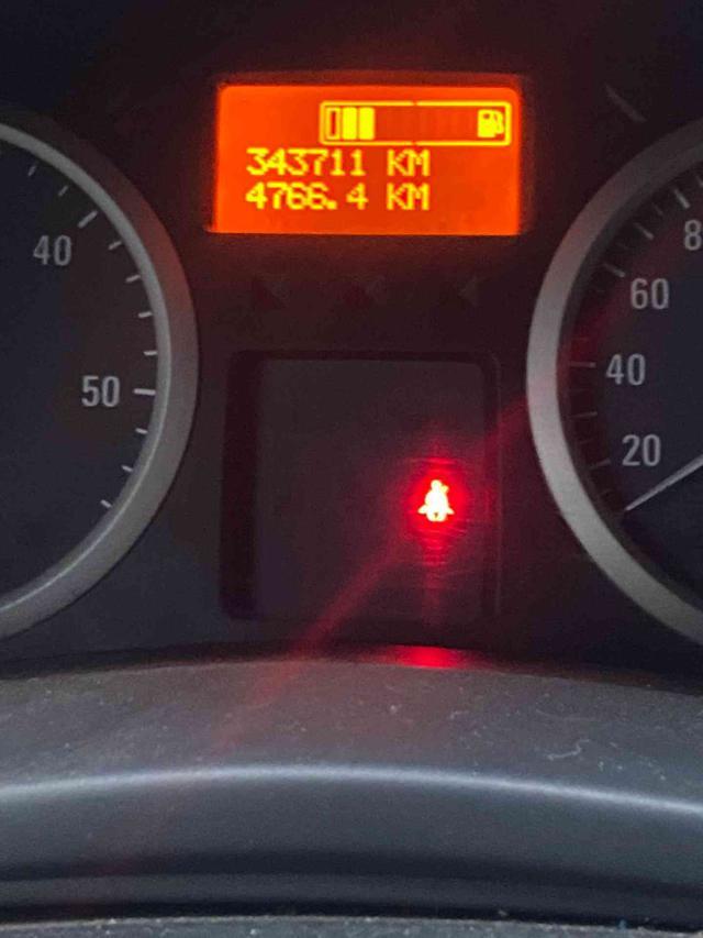 OPEL VIVARO VAN 2.5 CDTI 6 POSTI GANCIO TRAINO