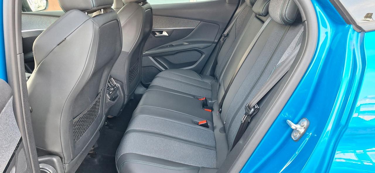 Peugeot 3008 1.2 BENZINA Turbo 130 CV Allure