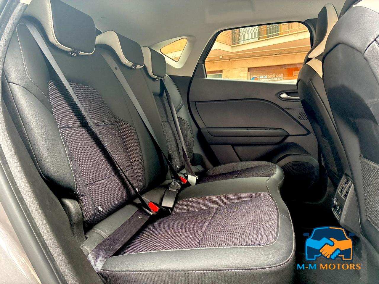 Renault Captur 1.0 tce Techno Gpl 100 cv