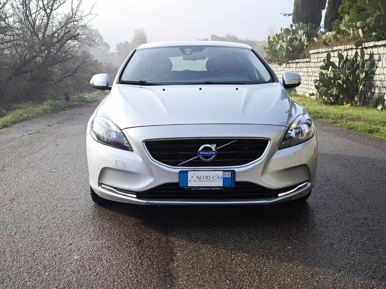Volvo V40 D2 1.6 Momentum