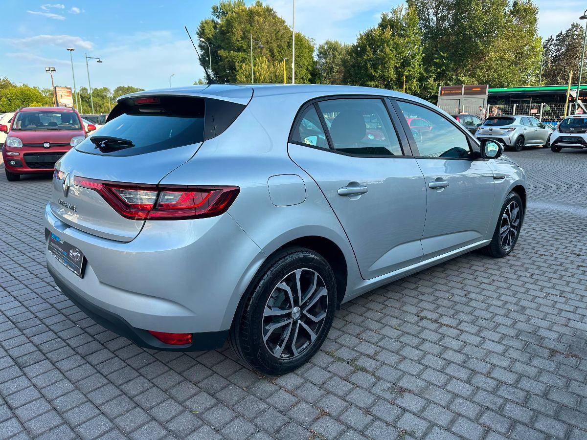 RENAULT - MÃ©gane - TCe Energy Zen