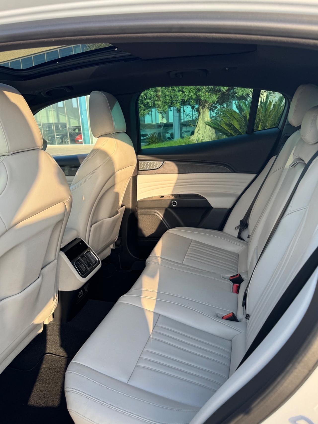 Maserati Grecale MHEV 2.0 330 CV AWD Modena