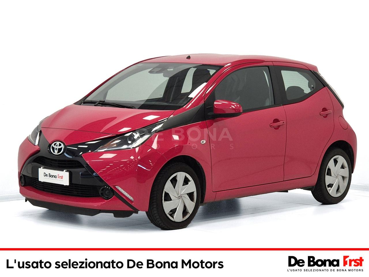 Toyota Aygo 5p 1.0 x-play m-mt