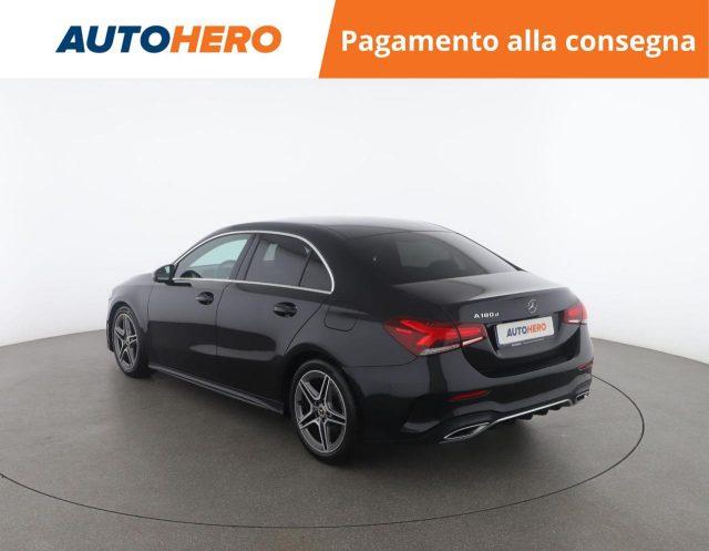 MERCEDES-BENZ A 180 d Automatic 4p. Premium