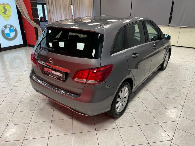 MERCEDES-BENZ B 180 d Automatic Business