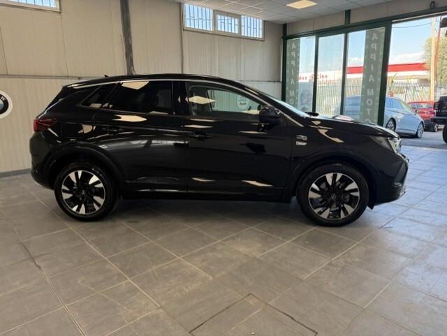 Opel Grandland 1.5 diesel Ecotec aut. Business Elegance