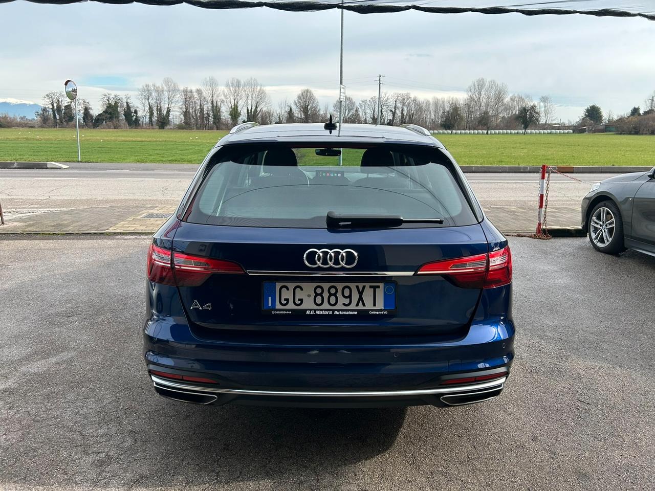 AUDI A4 Avant 35 2.0TDI 163CV S-Tronic Business