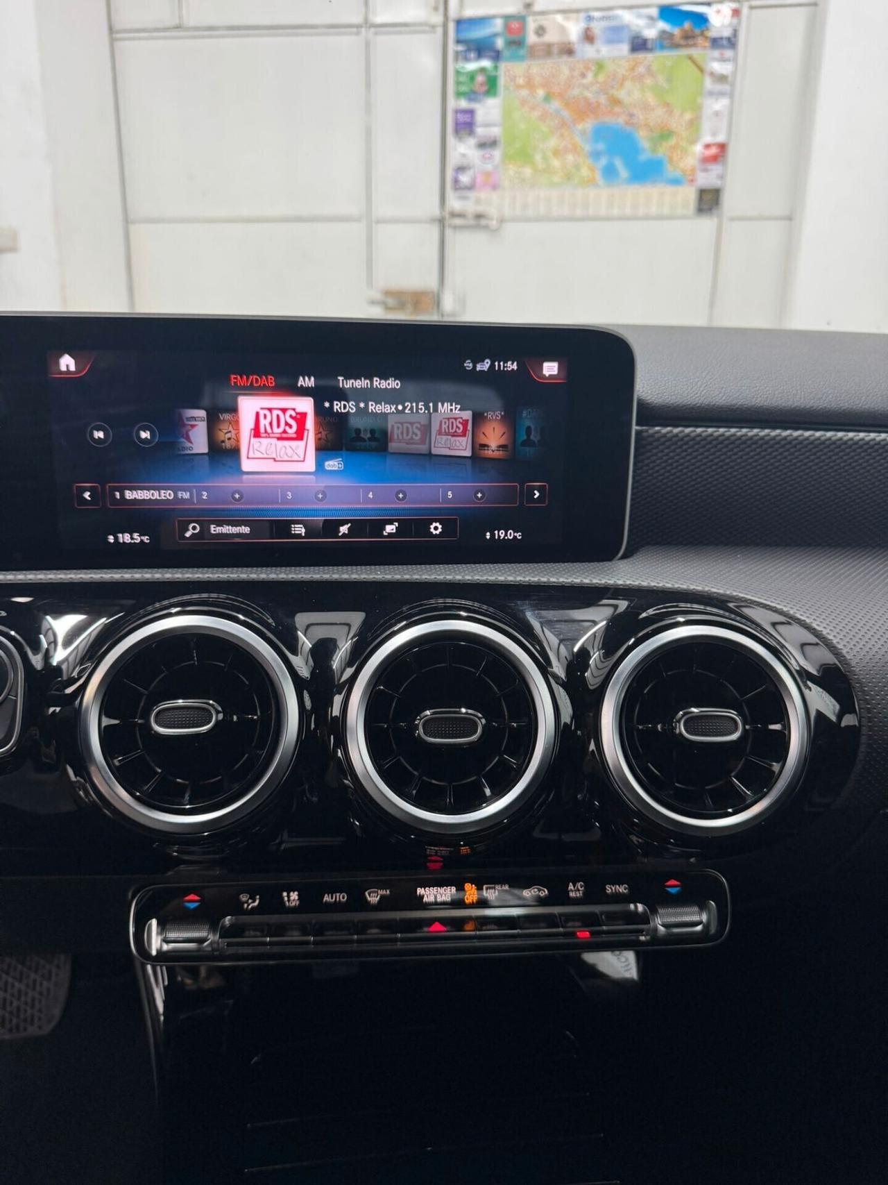 Mercedes-benz A 180 d Automatic Premium