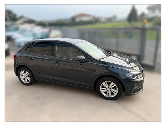 Volkswagen Polo 5p 1.0 evo Comfortline 80cv X NEOPATENTATI