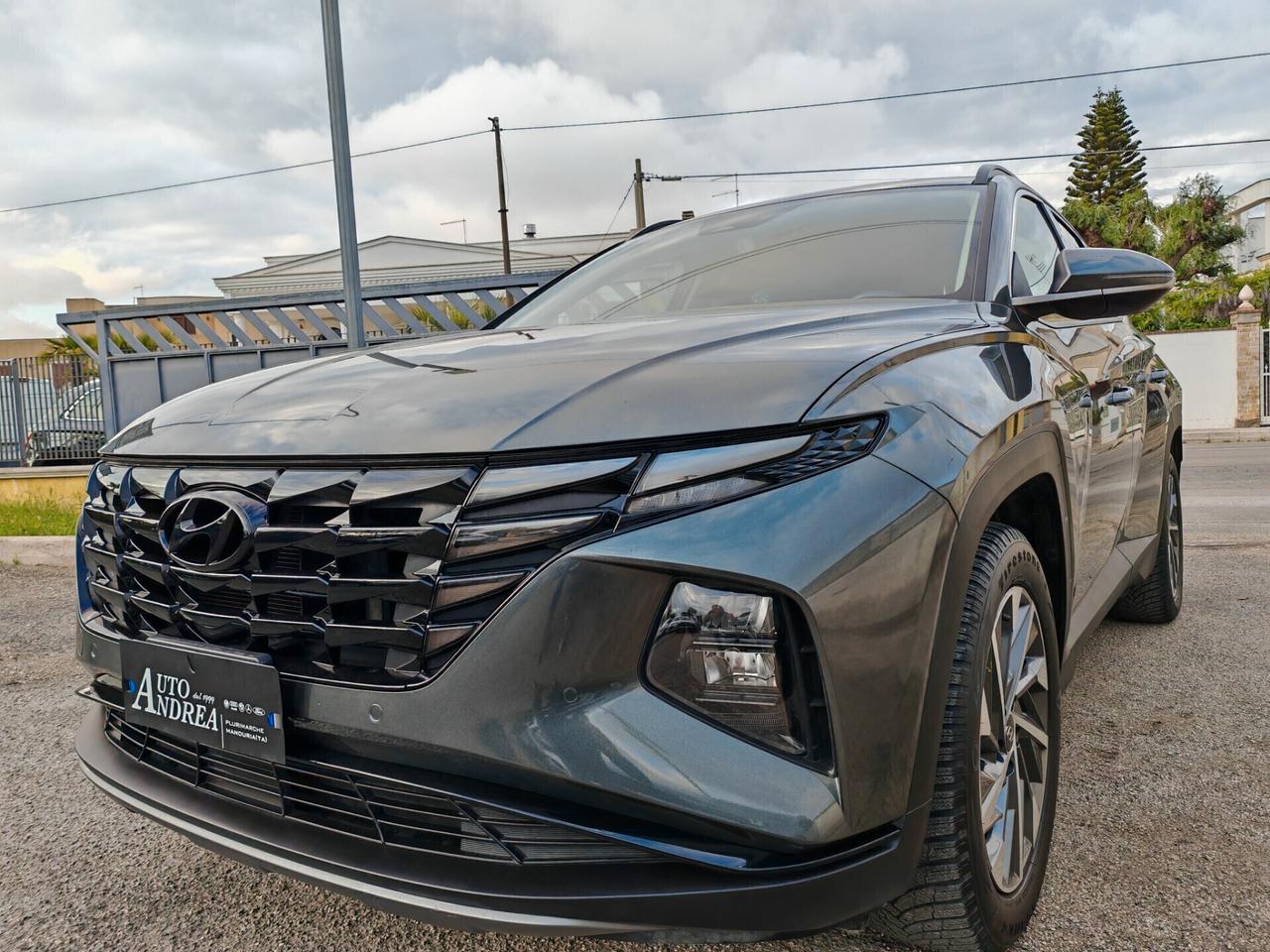 Hyundai Tucson 16crdi hybrid navig cam led 2022