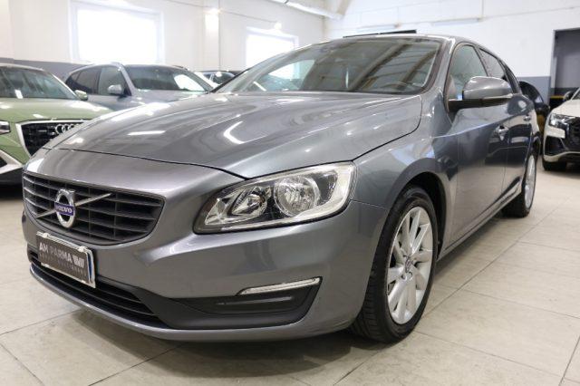 VOLVO V60 D3 Business