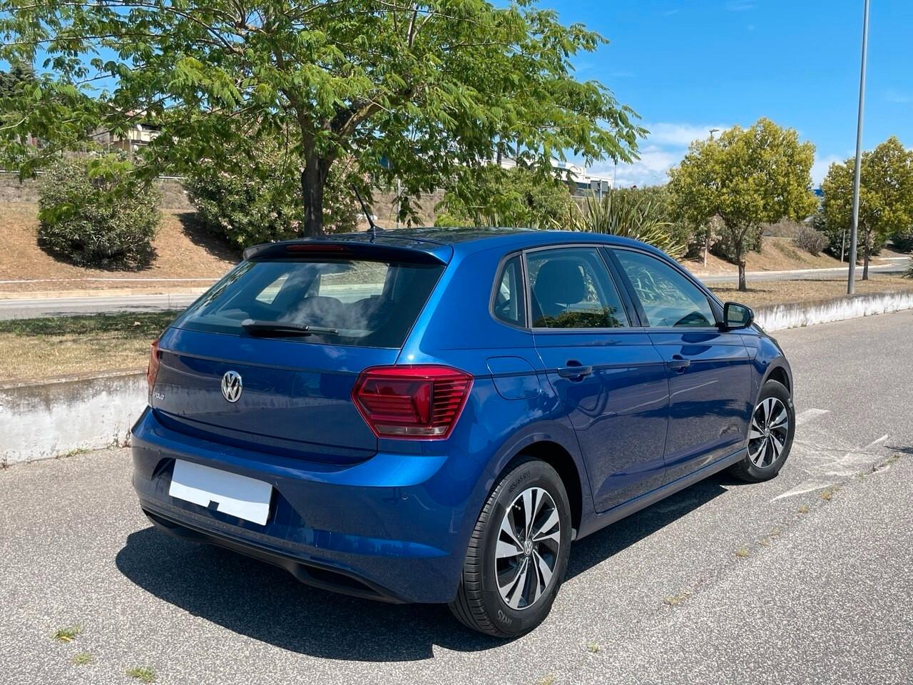 Polo VI 5p 1.0 evo Comfortline 80cv adatta a Neopatentati