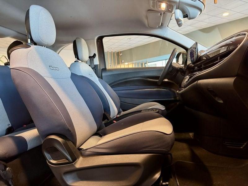 FIAT 500 500e 3+1 42 kWh Icon +