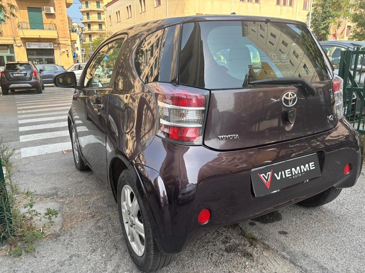 Toyota iQ 1.0 Multidrive Versione Lancio