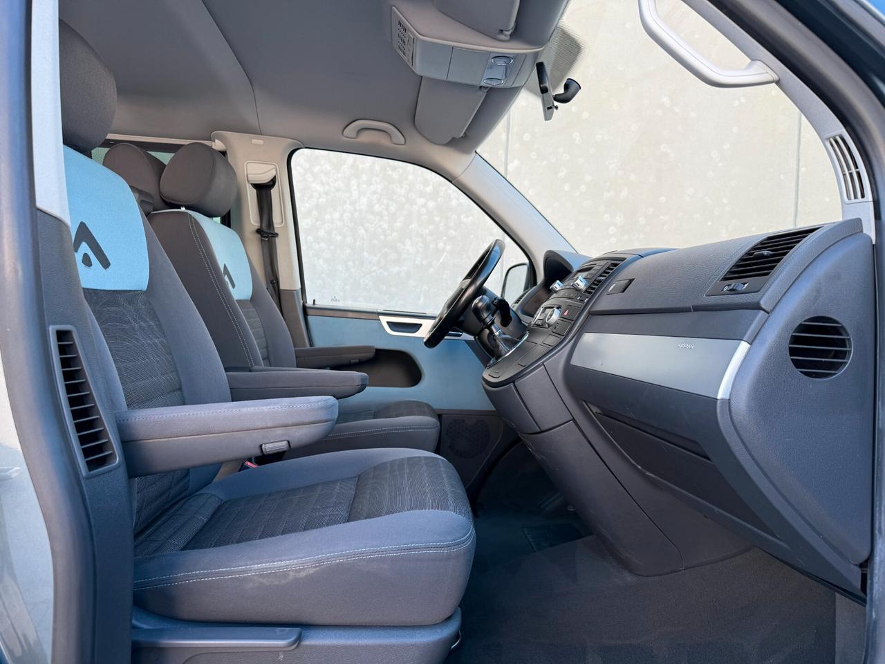 Volkswagen Multivan 2.5 TDI/130CV atlantis